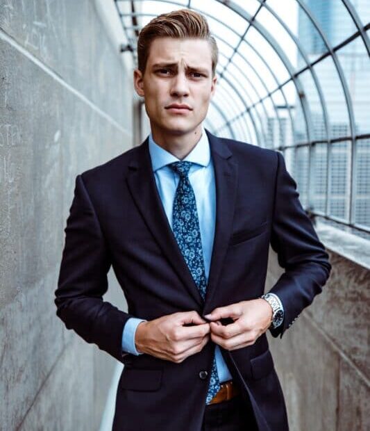 13 Classy Blue Suit Combinations: What To Wear With A Blue Suit
